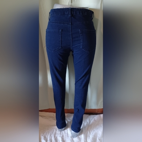 A Forever 21 Dark Indigo High Waist Skinny Fit Jeans - Picture 5 of 7